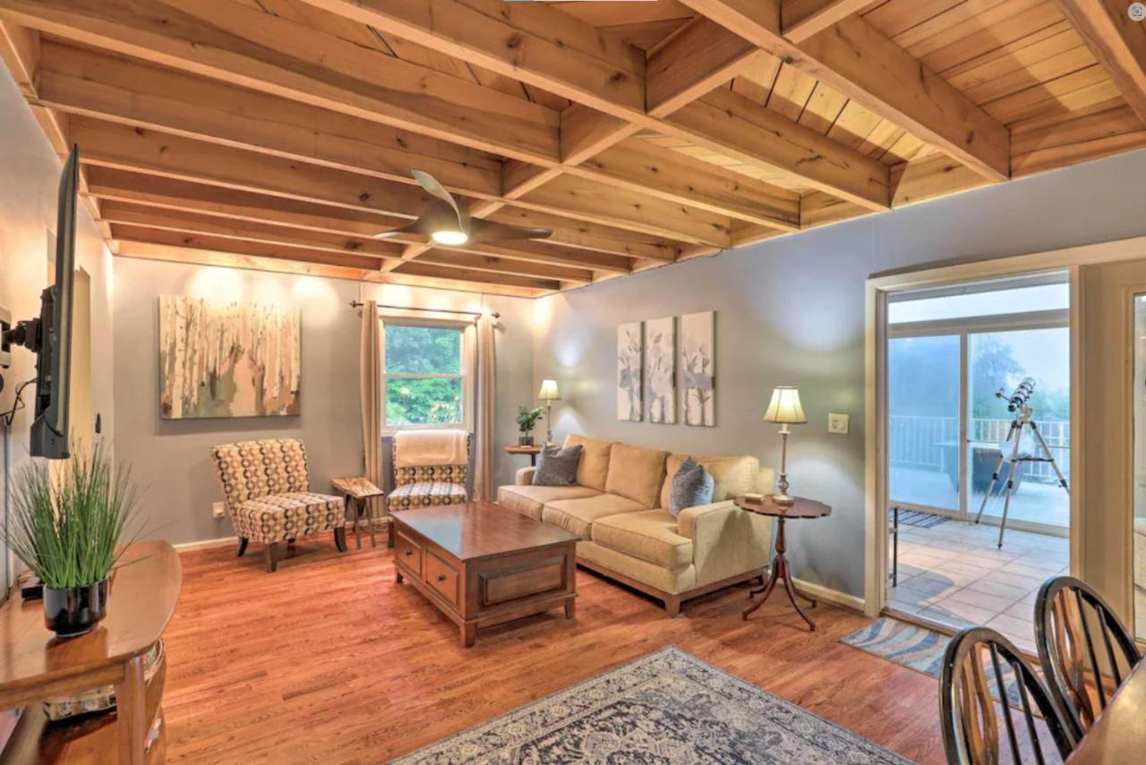 Roamer'S Respite - A Prime Location With Scenic Views For Your Ultimate Retreat Sylva Luaran gambar