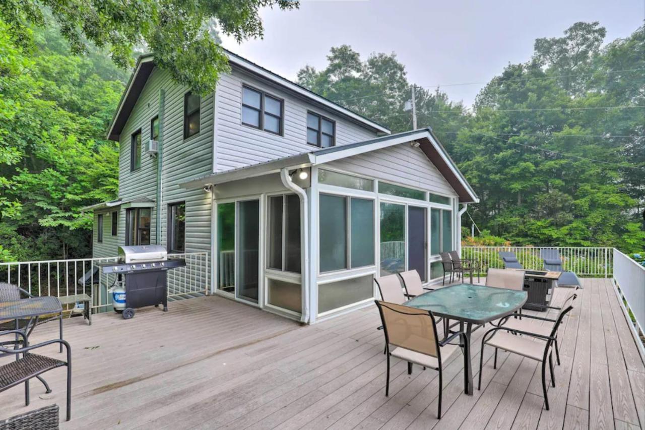 Roamer'S Respite - A Prime Location With Scenic Views For Your Ultimate Retreat Sylva Luaran gambar