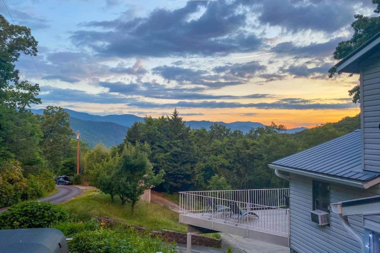 Roamer'S Respite - A Prime Location With Scenic Views For Your Ultimate Retreat Sylva Luaran gambar