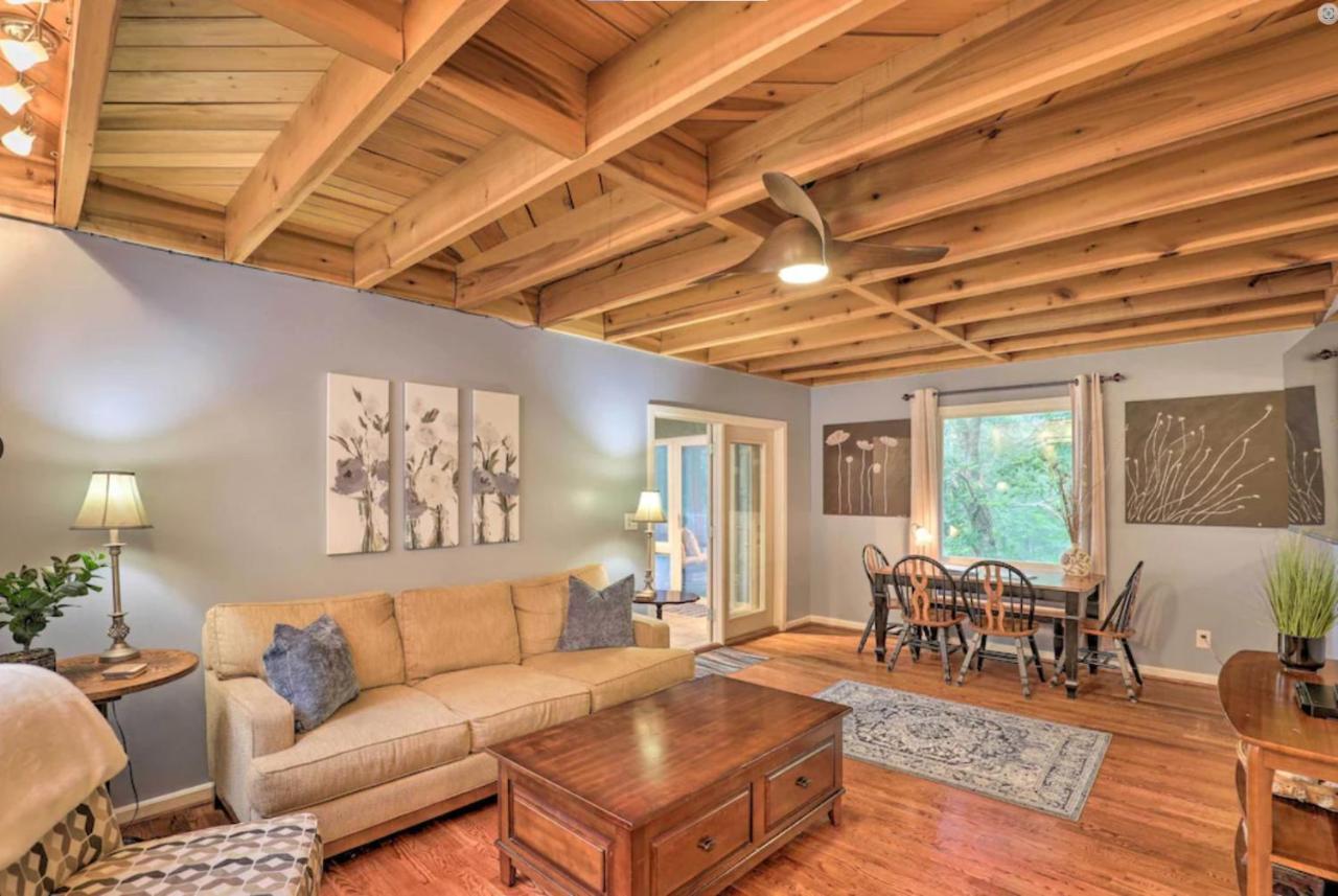 Roamer'S Respite - A Prime Location With Scenic Views For Your Ultimate Retreat Sylva Luaran gambar