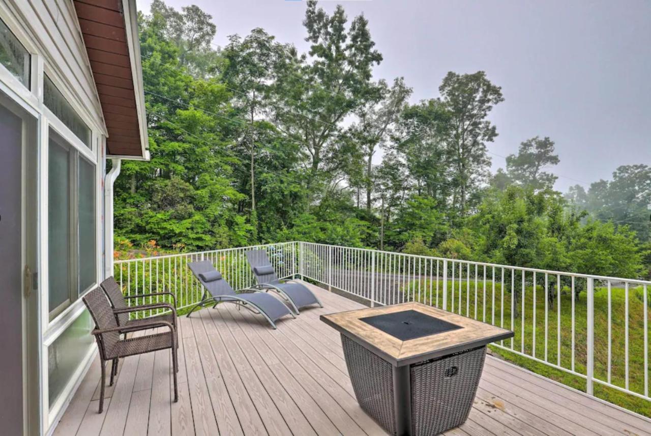 Roamer'S Respite - A Prime Location With Scenic Views For Your Ultimate Retreat Sylva Luaran gambar
