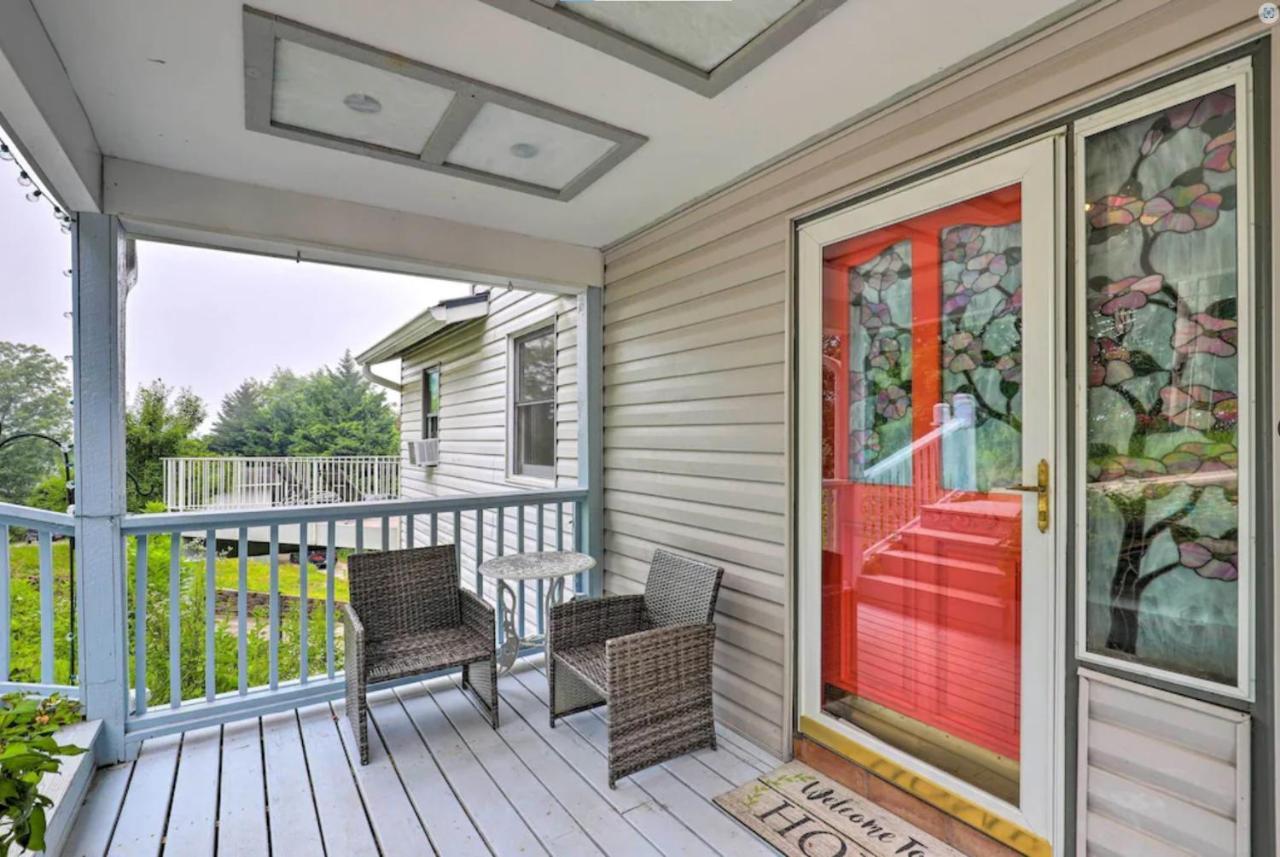 Roamer'S Respite - A Prime Location With Scenic Views For Your Ultimate Retreat Sylva Luaran gambar