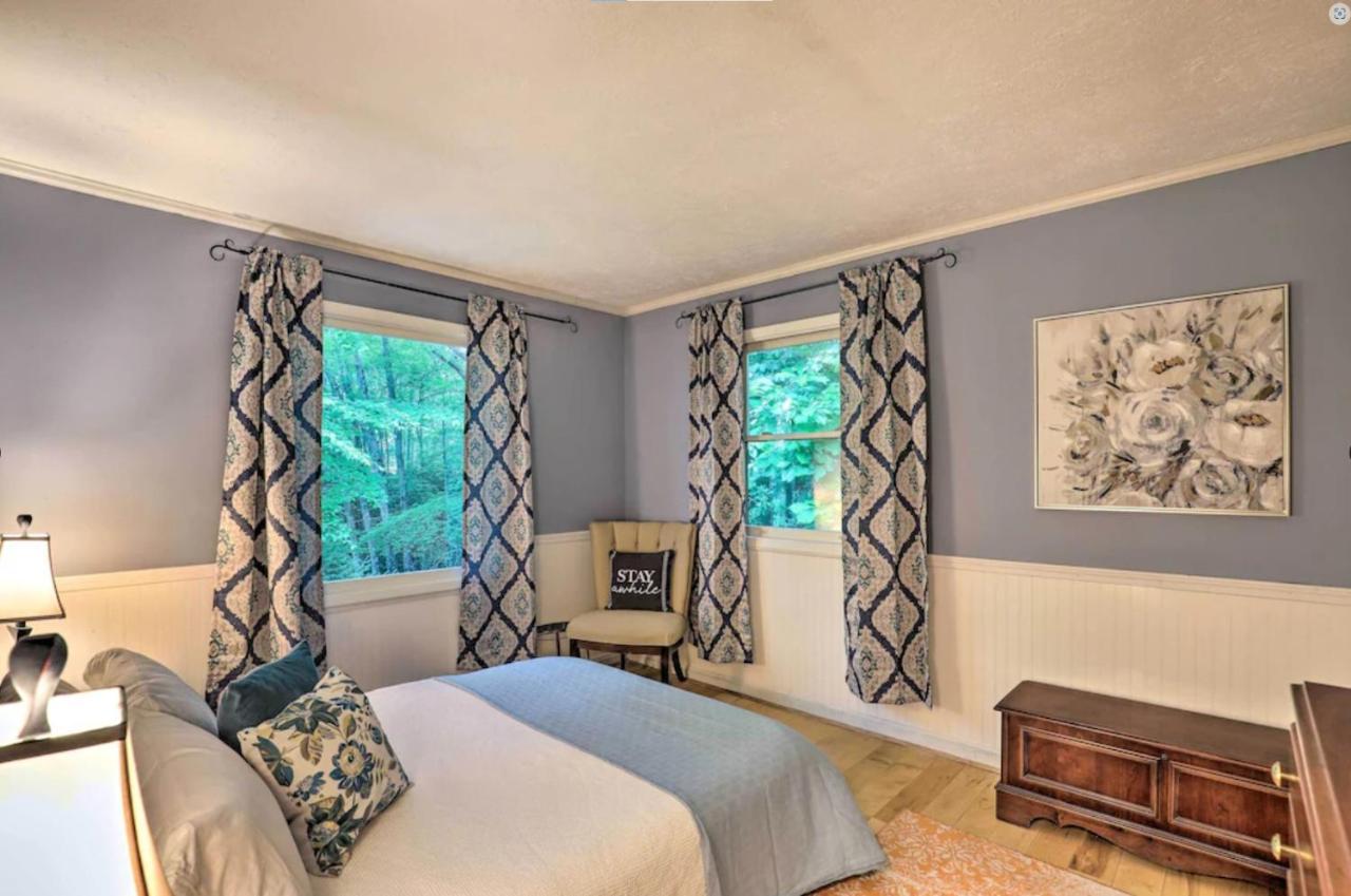 Roamer'S Respite - A Prime Location With Scenic Views For Your Ultimate Retreat Sylva Luaran gambar